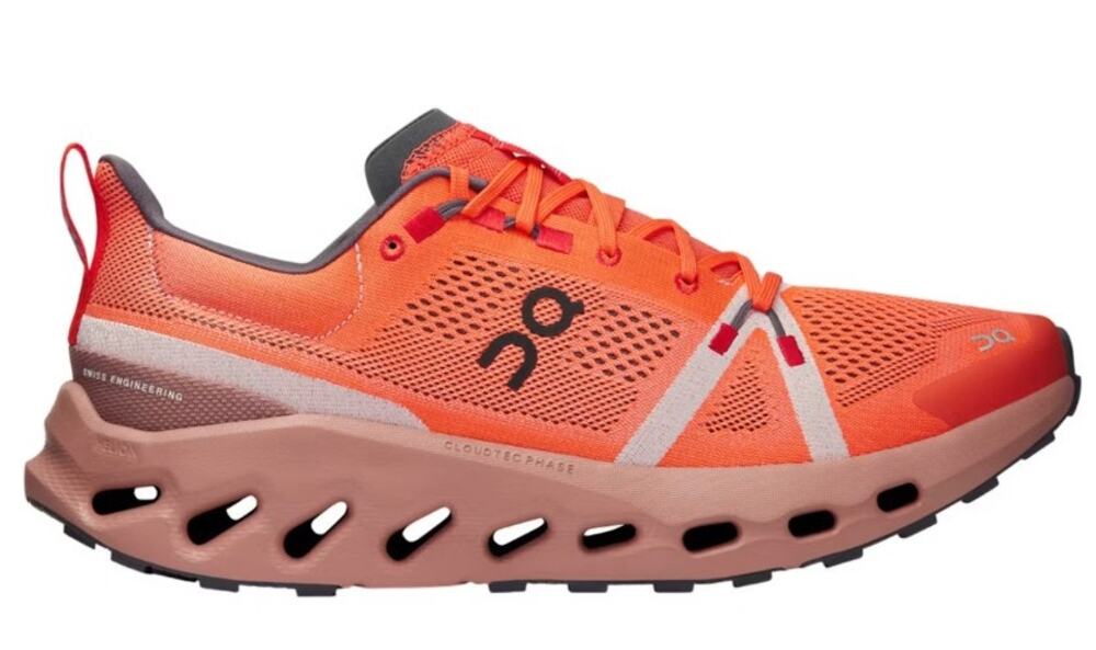 WOMEN'S CLOUDSURFER TRAIL Sz 8 Flame Dustrose